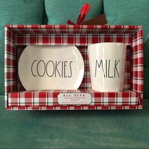Rae Dunn milk and cookies set